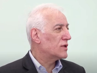 Փաշինյանին պետք է շնորհակալ լինենք, ահռելի աշխատանք է տանում. Վահագն Խաչատուրյան