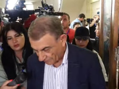 Քաղաքական դաշտը կամաց-կամաց պիտի առողջացնել. Արա Բաբլոյան