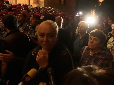 Шушан Петросян о полицейских: Они продали свою душу этому безбожному предателю без Родины