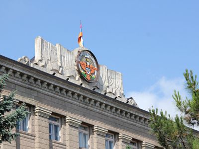 Karabakh, Azerbaijan agree on complete cessation of fire as of 1pm