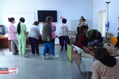 Armenia’s Migration Service discusses organization of possible entry of NK people into Armenia