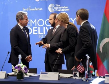 "Attempts to destabilize the South Caucasus must be prevented." Mirzoyan and Blinken had a short conversation
