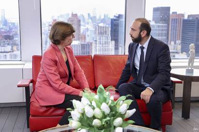 Mirzoyan discusses Nagorno-Karabakh situation with French Foreign Minister