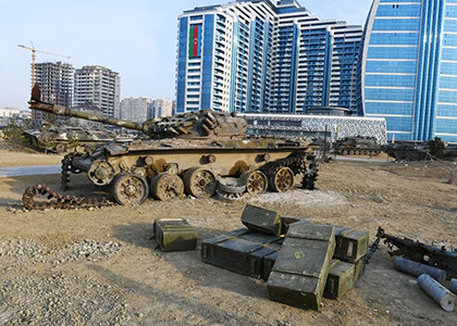 Azerbaijani ‘war trophy park’ gains new ‘exhibits’ in Baku