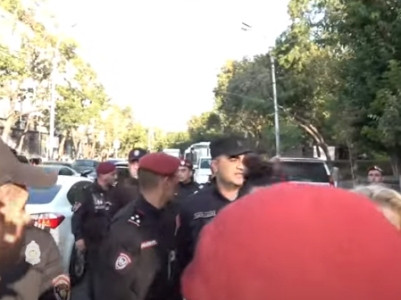 Адвокат: Задержанные с тротуаров граждане могут сообщить о совершенном полицейскими преступлении