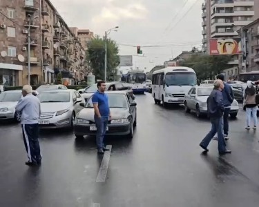В полицию доставлены 74 участника акций в поддержку Арцаха