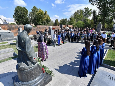 Կոմիտասի ծննդյան առիթով կատարվել է հոգեհանգստյան կարգ