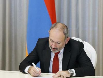 Փաշինյանն աշխատանքից ազատել է Վայոց ձորի փոխմարզպետին