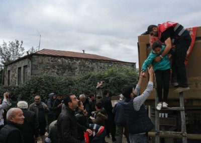 70,500 forcibly displaced persons enter Armenia from Nagorno-Karabakh as of 2pm Thursday