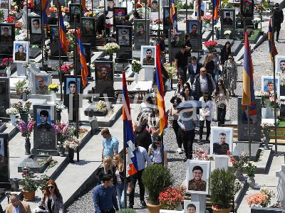 Այսօր «Եռաբլուրում» 14 հուղարկավորություն է լինելու
