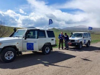 11 new vehicles arrive in Yeghegnadzor to join EU Mission in Armenia fleet