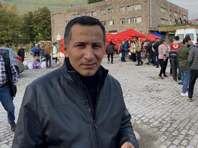 Governor of Syunik Province: Over 100,000 people from Artsakh crossed Hakari Bridge