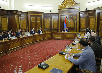 Armenia PM: Our compatriots forcibly displaced from Karabakh should open card accounts to receive financial support