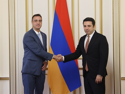 Միջազգային հանրությունից պետք են արձագանքի ձեւով հստակ գործողություններ. Արգենտինայի դեսպանը՝ Ալեն Սիմոնյանին