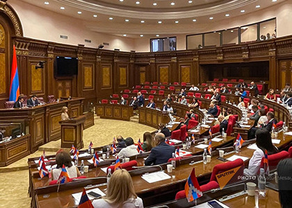 Парламент Армении бьет рекорды: Обсуждены все включенные в повестку законопроекты всего за 2,5 часа