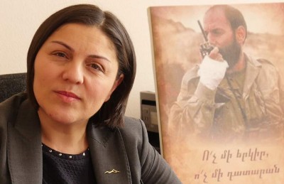 Սեղմեք Ձեր ատամները, կուլ տվեք սուգը և բռունցք արեք. Արցախցի նախկին նախարարը՝ ուսուցիչներին
