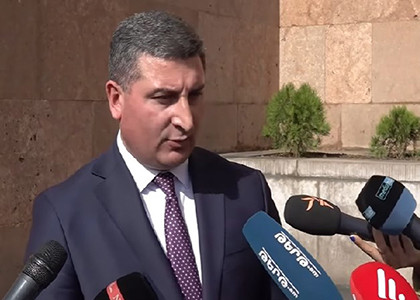 Արծվաշենի մասին երբեք մի մոռացեք. Այն չափերով եւ մեծ է, եւ իրավական հիմք ունի. Սանոսյանը՝ անկլավների մասին