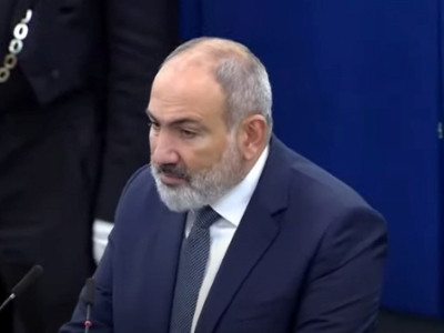 Пашинян: Некоторые делают вид, что не понимают, почему армяне покинули Нагорный Карабах