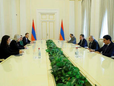 Nikol Pashinyan, Dunja Mijatovic discuss humanitarian situation due to Karabakh Armenians’ forced displacement