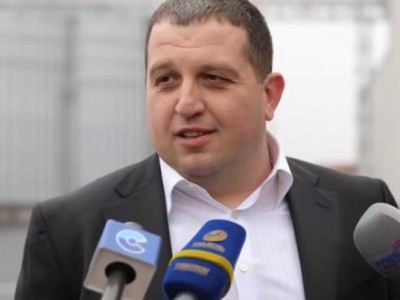 «Փաստ». Իշխանությունների «սրտի գործարարը» հիմա էլ գրավում է օղու արտադրության ոլորտը