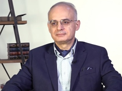 Пашинян – невежественный Саакашвили: В партии первого президента заявили, что Алиев не исчерпал свою повестку