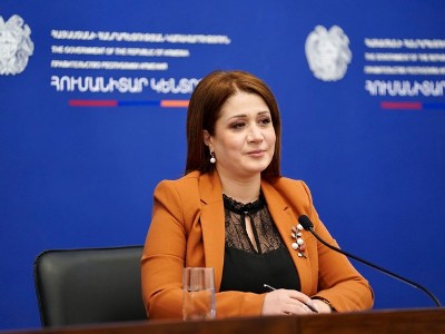 Багдасарян: Причин для паники нет, всем вынужденным переселенцам из Нагорного Карабаха выплатят деньги