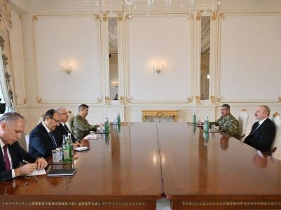 Ադրբեջանի նախագահն ընդունել է Թուրքիայի պաշտպանության նախարարին