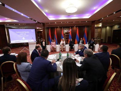 Մասնագիտական երկխոսություն դատավորների ու դատախազների միջև՝ դատավարական էթիկայի թեմայով