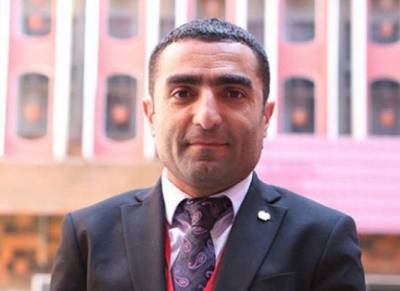 «Հրապարակ». Ռոմանոս Պետրոսյանը հանդգնել է «տակից» աշխատել կուսակցության դեմ