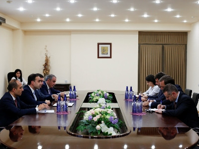 Նուբարաշենի աղբավայրը կփակվի, տարածքում կկառուցվի նորը. Ավինյանը հանդիպել է ՎԶԵԲ-ի պատվիրակության հետ