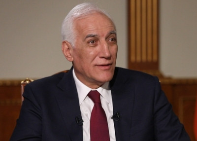 «Ժողովուրդ». Նախագահի աշխատակազմը տեղյակ է միայն ֆինանսական միջոցներից
