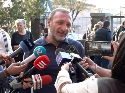 Անազատության մեջ էի, քանի որ Արցախն էին հանձնում, հիմա երևի տարածք չունենք հանձնելու, դրա համար ազատ արձակեցին․ Գալեյան