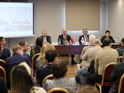 Երևանում տեղի է ունեցել ԵՏՀ մրցակցության և հակամենաշնորհային կարգավորման բլոկի հանդիպումը գործարարների հետ