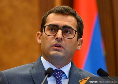 Newspaper: Armenia trying to smooth over strained relations with Russia
