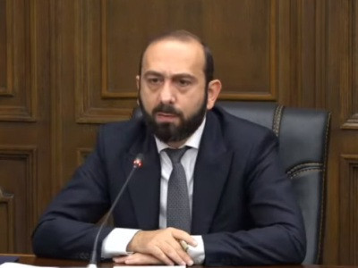 Мирзоян: Ереван и Баку обмениваются предложениями по мирному договору уже в шестой раз
