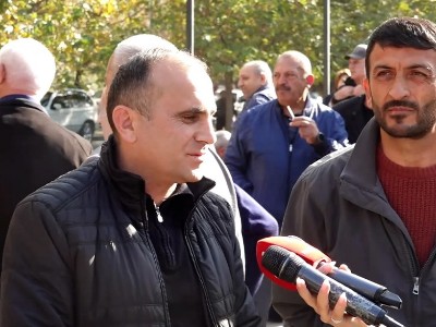 Պարո'ն Պապիկյան, վաղը մեր նման մարդիկ են կանգնելու ձեր թիկունքին, տիրություն արեք մեզ. Պահեստազորի փոխգնդապետ
