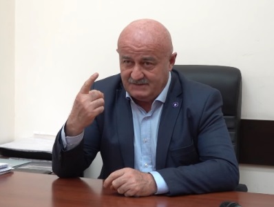 Քիչ էր մնում Ալիեւն էլ Նիկոլ Փաշինյանին դատապարտեր Արցախի շահերին դավաճանելու մեջ. Աղազարյան