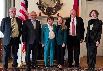 Посол РА в США встретилась с баронессой Кэролайн Кокс