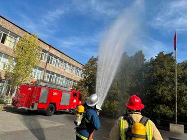 Վարժանք թիվ 138 դպրոցում. Բարձրախոսով «Հրդեհ» ազդանշանից հետո աշակերտները տարհանվեցին անվտանգ վայր