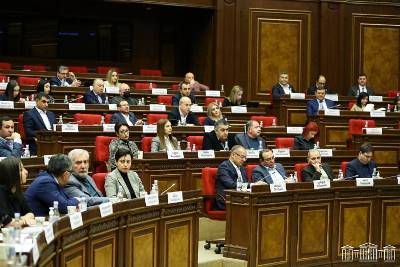 «Հրապարակ». Ընդդիմադիրները որոշել են «բլիժնի բոյ» մտնել ՔՊ-ականների հետ