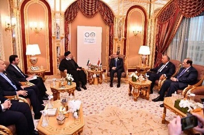Presidents of Iran and Egypt met in Saudi Arabia for the first time in 45 years