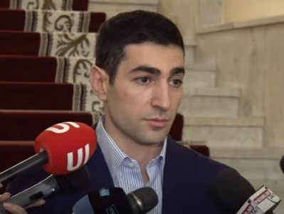 Заверение Левона Кочаряна: Отказ Чарчяна от депутатского мандата не имеет никакого отношения ко мне