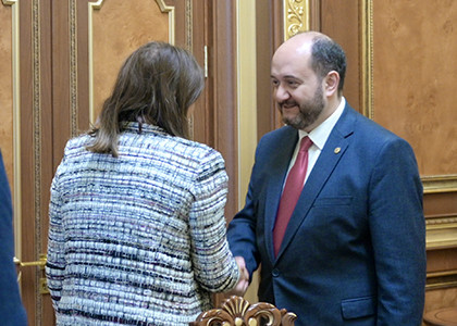 Արայիկ Հարությունյանը Զեյնա Մինայի հետ քննարկել է Ֆրանկոֆոնիայի խաղերը Հայաստանում անցկացնելու հայտը