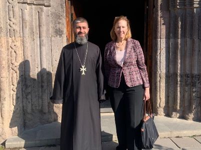 ԱՄՆ դեսպանը Գոշավանք վանական համալիր է այցելել