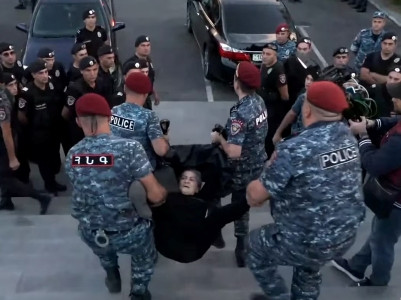 В действиях полиции в отношении родителей погибших военнослужащих в «Ераблуре» преступлений не увидели