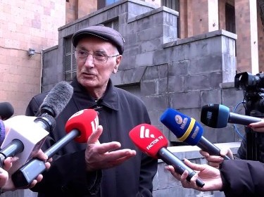Декан химического факультета ЕГУ о взрыве: Я не в курсе, не знаю, что произошло в подвале