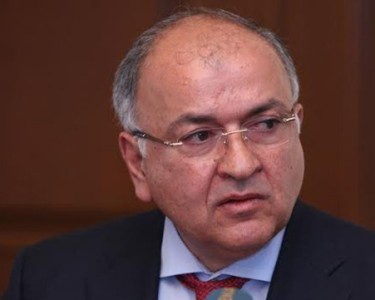 ԼՂ–ից բռնի տեղահանվածներից 1143-ը դեռ բնակվում են ժամանակավոր կացարաններում. Սկզբում նրանց թիվը 10 հազար էր. փոխնախարար