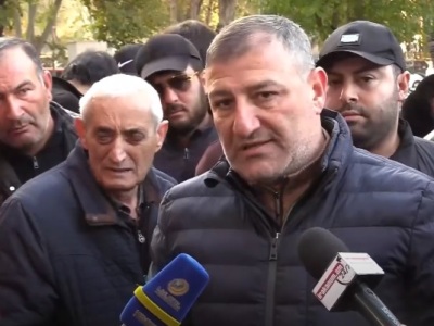Протестующий представитель рыбоводческого хозяйства: Мы встретим тех, кто придет перекрывать нам воду