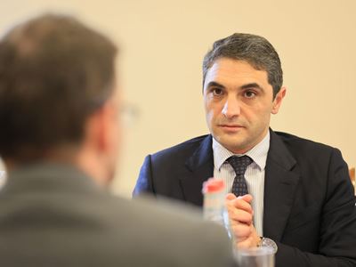 Министр окружающей среды Армении представил послу Великобритании проект «Перекресток мира»