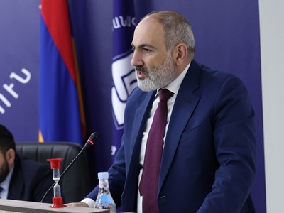 Пашинян провел заседание правящей партии и выступил с речью